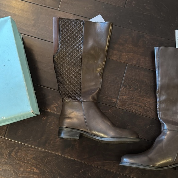 Life stride wide calf brown quilted boots NIB 7.5 - Picture 2 of 10